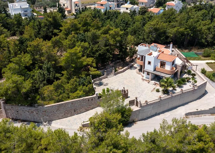 فيلة Glamorous Nefeli *