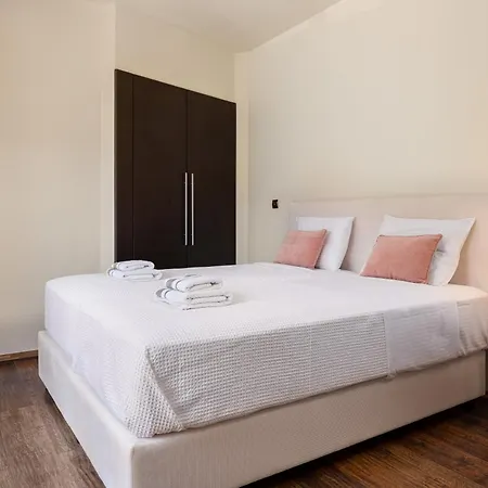 Glamorous Nefeli Koskinou (Rhodes)