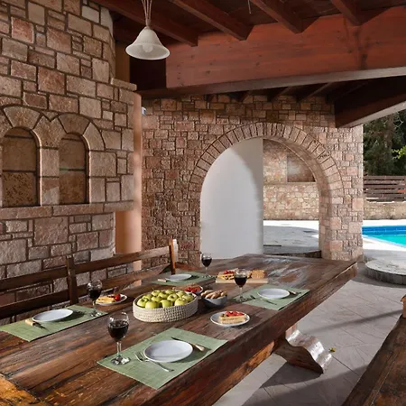 Glamorous Nefeli Villa *